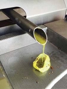 Maui-Olive-Oil-Pressing