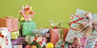 eco friendly gift wrap